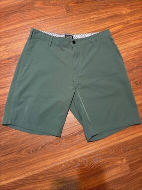 Men's Flat Front Performance Shorts - Deep Green